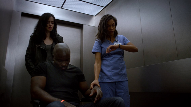 File:JJS01E13 Claire checks Luke pulse.png