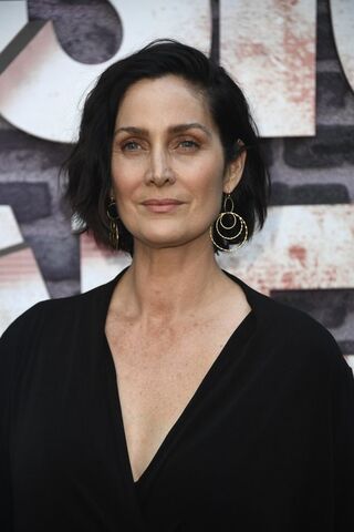 File:Carrie-Anne Moss.jpg