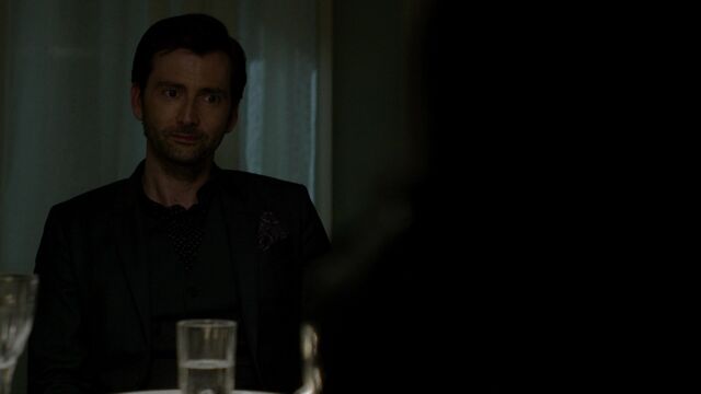 File:Kilgrave-DinnerParty-S1E8.jpg