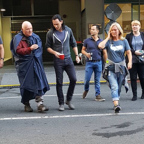 File:Thor Ragnarok BTS 27.jpg
