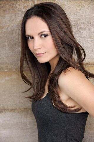 File:Arlene Santana.jpg