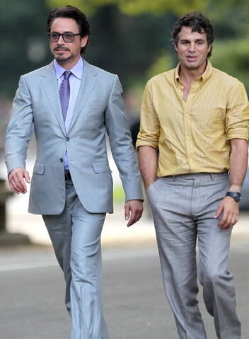File:Robert-Downey-Jr-Mark-Ruffalo-The-Avengers.jpg