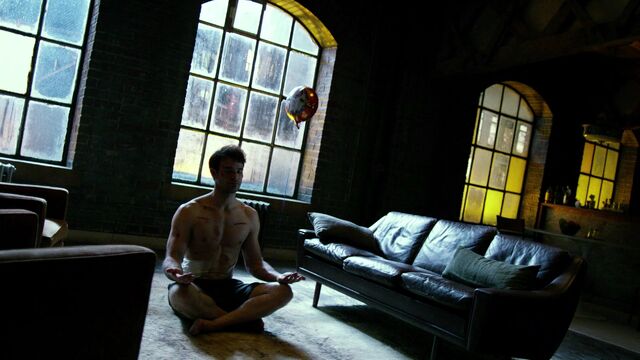 File:Matt-Murdock-Meditates-S1E11.jpg