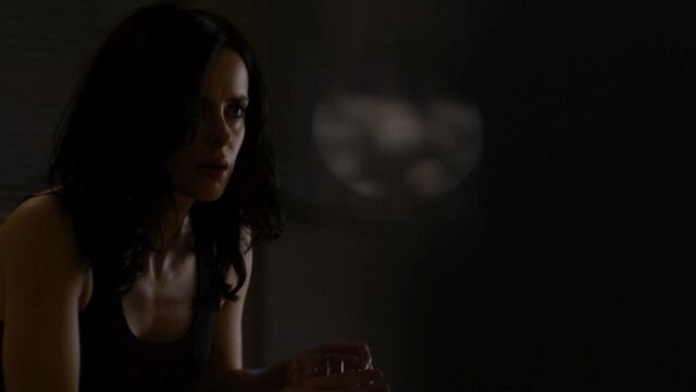 File:JessicaJones 1x06 AKAYoureAWinner 009.jpg