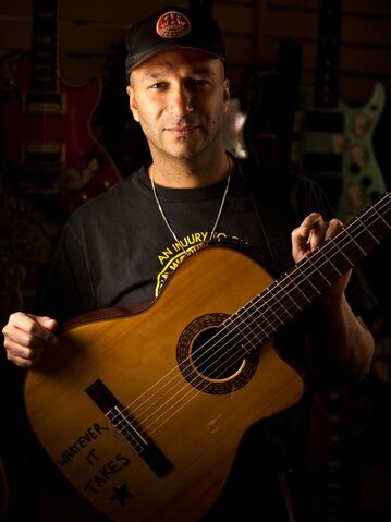 File:Tom Morello.jpg