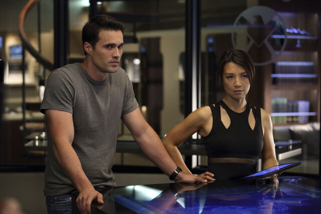 File:Agents of shield episode 5.jpg