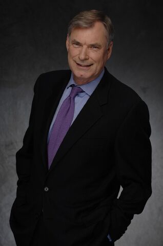 File:Tony Moore.jpg