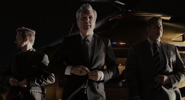 File:MitchellCarson-HYDRA-Entourage.jpeg