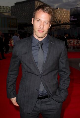 File:Falk Hentschel.jpg
