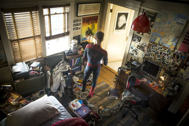 File:TASM2 Peter Parker.jpg