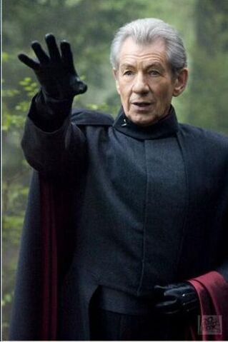 File:MAGNETO x3.jpg