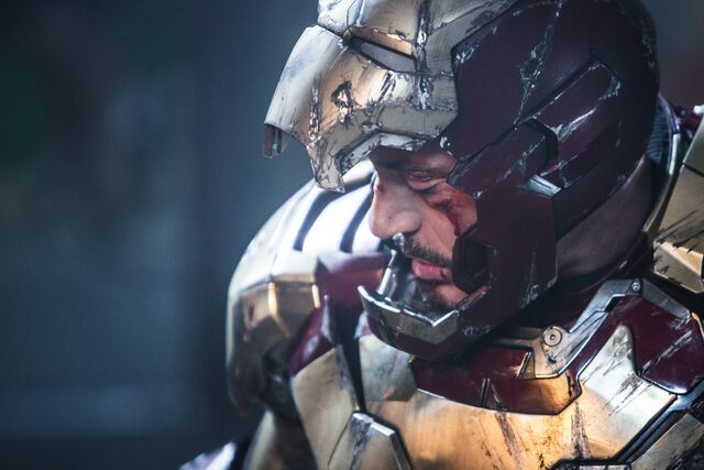 File:Tony Iron Man IM3.jpg