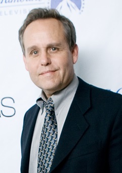 Peter MacNicol