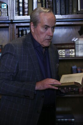 File:AoS-S3-E16-04.jpg