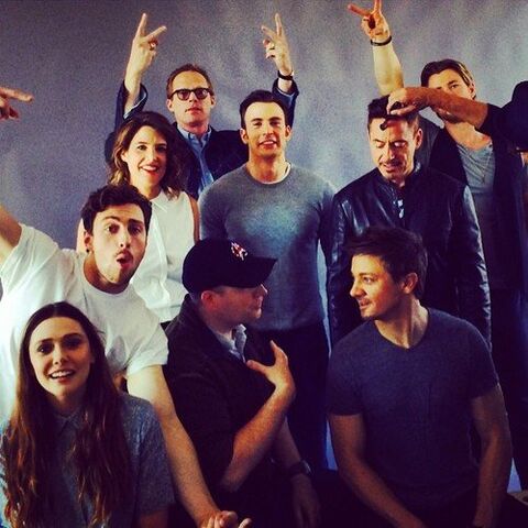 File:AvengersCast ComicCon.jpg