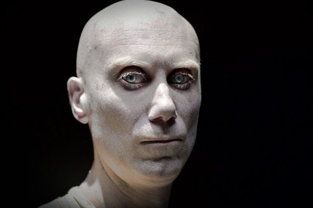 File:Caliban Stephen Merchant.jpg