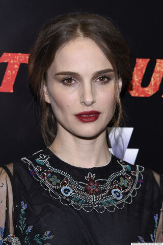 File:Natalie Portman.jpg