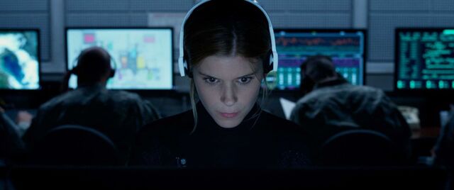 File:Fantastic-Four-Trailer-Photo-Sue-Storm-1024x429.jpg