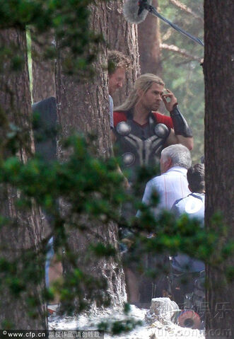 File:ChrisHemsworth3AOU.jpg