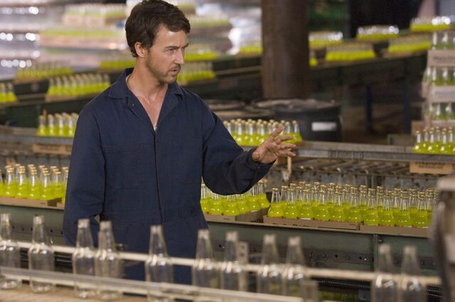 File:Bruce with Soda.jpg