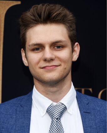 File:Ty Simpkins.jpg