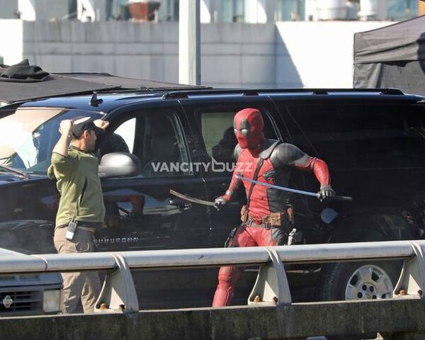 File:Deadpool Set photo 4.jpg