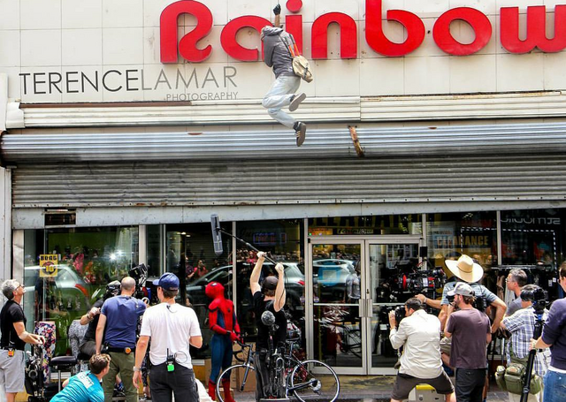 File:Spider-Man - Homecoming-Filming-Pic2.png