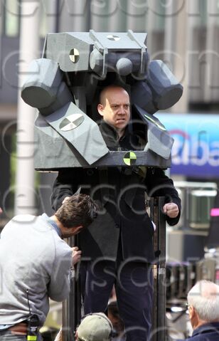 File:The-amazing-spider-man-2-rhino-paul-giamatti-2.jpg