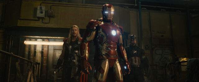 File:Cap-Iron Man-Thor Avengers Age of Ultron.jpg