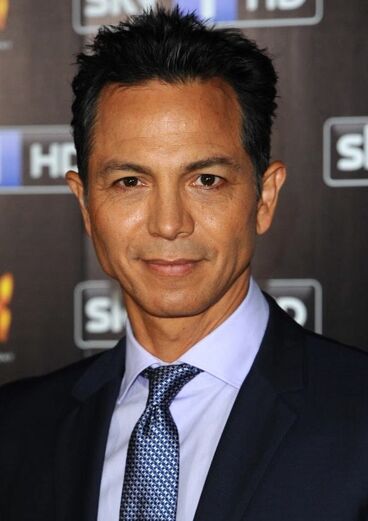 File:Benjamin Bratt.jpg