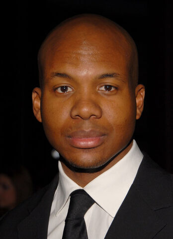 File:Leonard Roberts.jpg