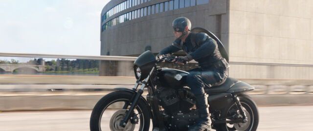 File:Captainamericarideson.jpg