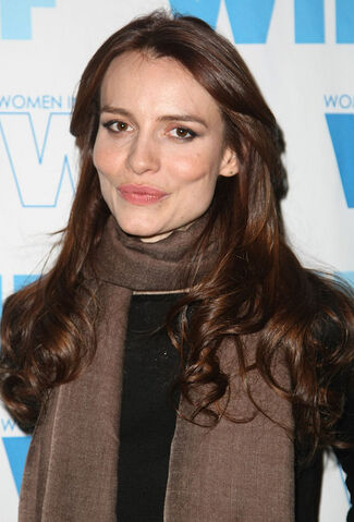 File:Saffron Burrows.jpg