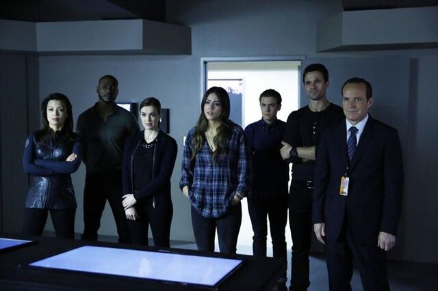 File:Agents of SHIELD The Only Light in the Darkness 07.jpg