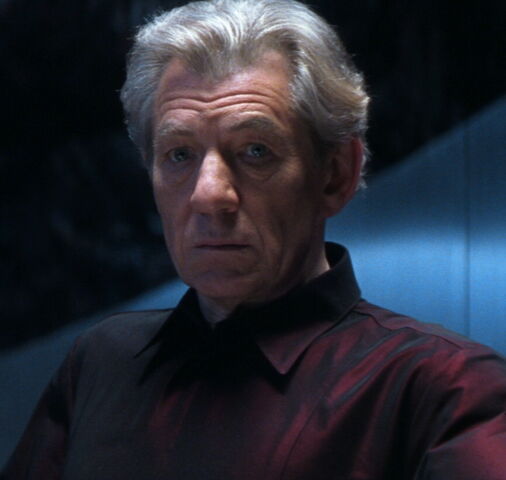 File:Magneto red shirt.jpg