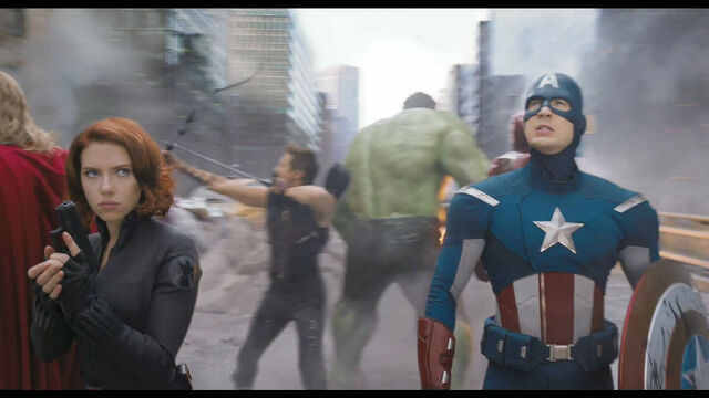 File:Avengers-super-bowl093.jpg
