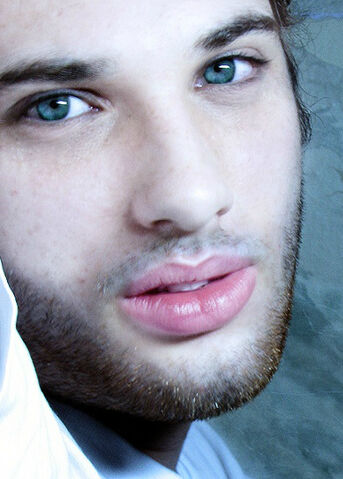File:670px-Jared 1.jpg