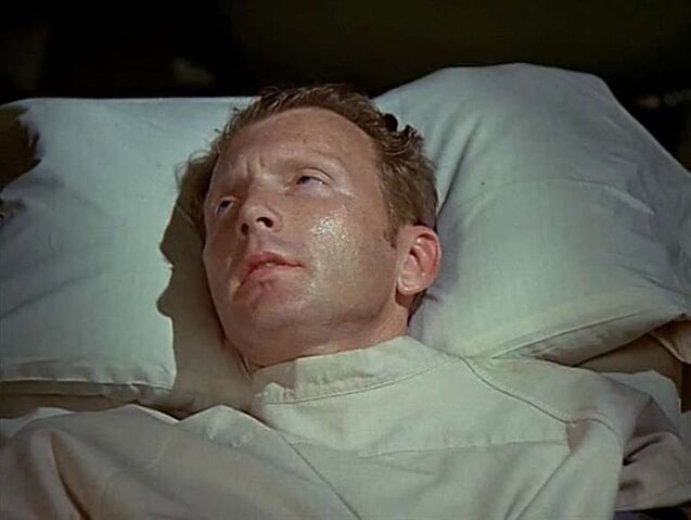 File:Uncredited patient-showtime.jpg