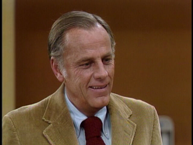 File:McLean Stevenson.jpg
