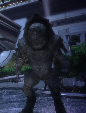 Fichier:Statue krogan.jpg