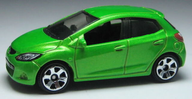 File:Mazada 2 Pearl grn.jpg