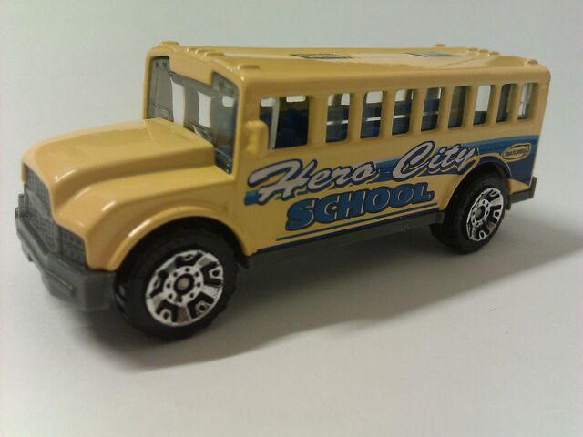 File:Hero City Bus Yellow.jpg