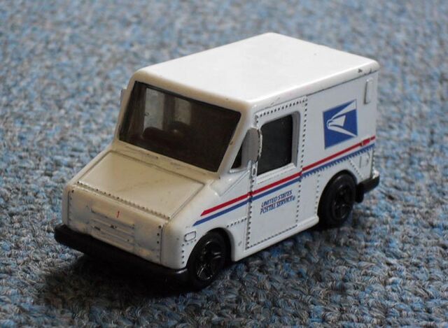 File:Mail Truck.jpg