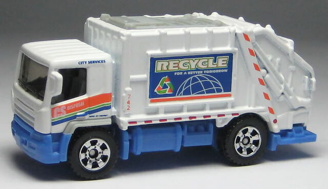 File:Garbage truck.jpg