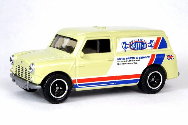 File:1965 Austin Mini Van - 5526df.jpg
