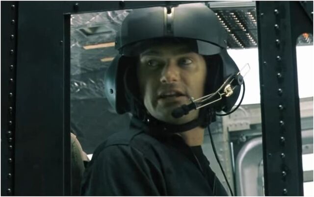 File:Kim helicopter.jpg