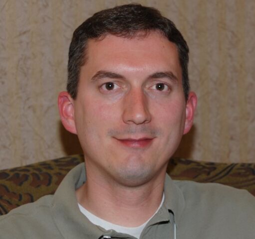 Archivo:James Dashner P.jpg