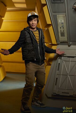 File:Spyderpromotional2.jpeg