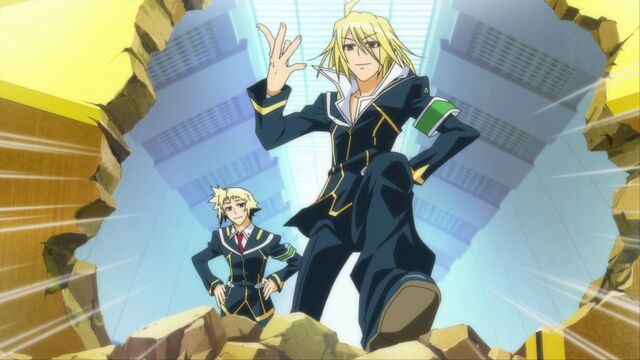 File:Zenkichi and Akune pass through the Door of Rejection.jpg