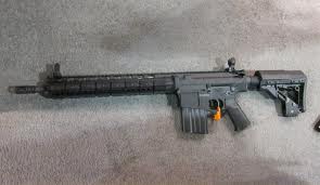 File:PredatAR 7.62.jpg